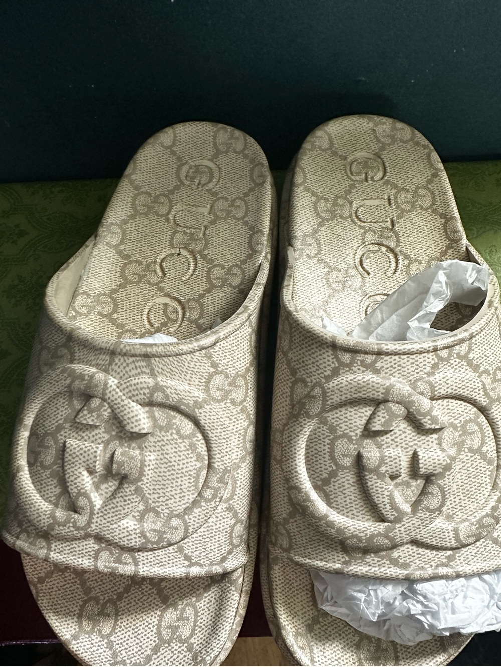Gucci Beige Monogram Platform Slides - Picture 2 of 8